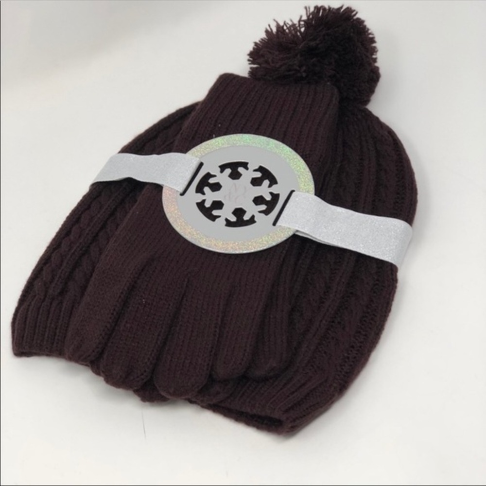 New York and company hat and gloves gift set
